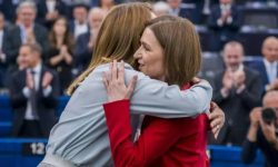 La o zi după discursul Maiei Sandu, PE votează într-o rezoluție deschiderea rapidă a negocierilor de aderare