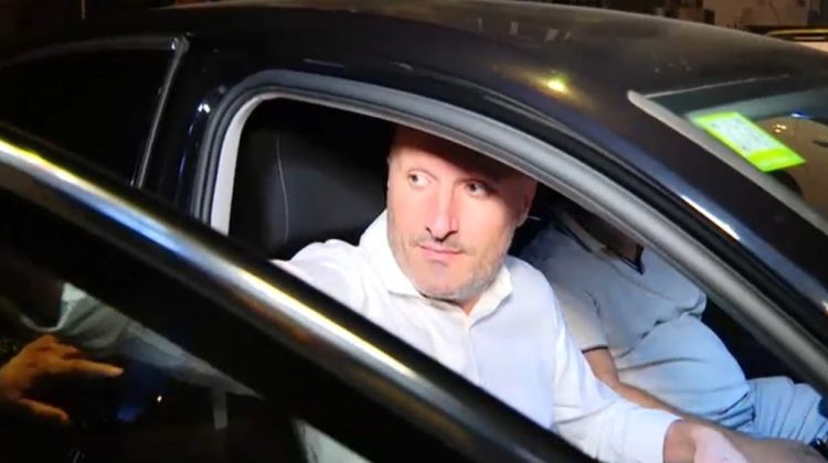 Directorul general al ELCEN, pus sub acuzare pentru mită. Legături cu afacerile fraților Slivinschi din Moldova