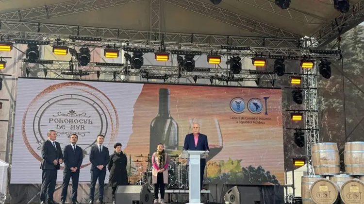 Cei mai buni vinificatori de casă, premiați la concursul „Polobocul de Aur 2024”