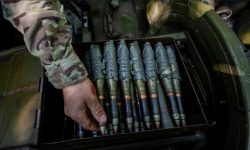 Escrocherie de 1 miliard de dolari: Ucraina a căzut în capcana unui magazin de arme din Arizona