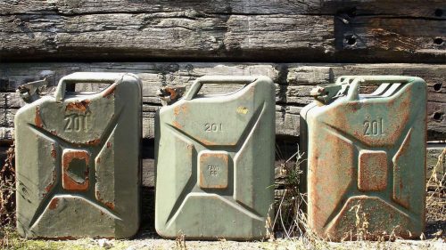 După sancțiunile anti-Lukoil, Moldova plătește nota: motorina  s-a scumpit 83 bani în zece zile