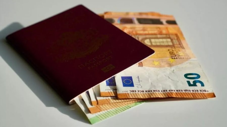 „Pașaport de aur” românesc: rezidență pentru investitori din afara UE cu 400.000 de euro