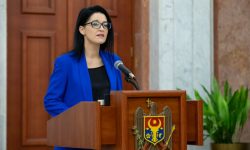 Guvernul promite 100.000 de joburi, dar nu deschide piața muncii pentru străini